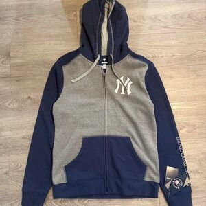 New York Yankees Fanatics Full Zip Hoodie NWT Medium Navy Grey Sleeve Logo NYY